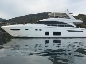 Princess 64 Fly - Day Charter - 4 cabins(2 double,2 twin)- Golfe Juan - Cannes - Antibes - Nice