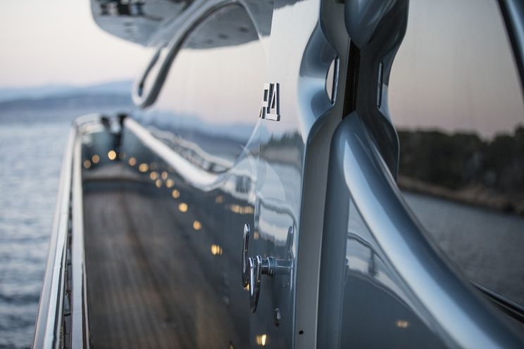 Charter Yacht PRINCESS L - Maiora 108 - 5 Cabins - Athens - Mykonos - Naxos