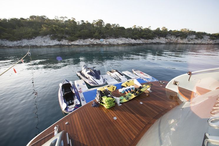 Charter Yacht PRINCESS L - Maiora 108 - 5 Cabins - Athens - Mykonos - Naxos