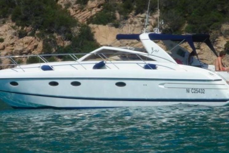 Charter Yacht Princess V42 - Day Charter - St Tropez - Port Grimaud - Cogolin