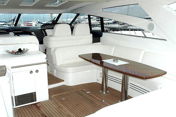 Charter Yacht Princess V58 - 3 Cabins - St Tropez - Hyeres