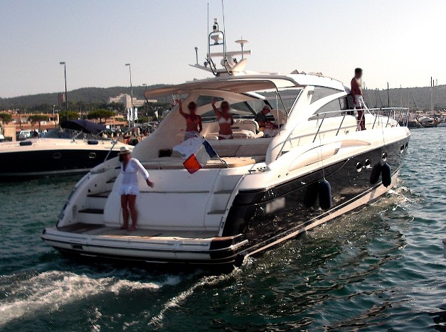 Charter Yacht Princess V58 - 3 Cabins - St Tropez - Hyeres