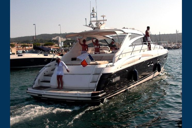 Charter Yacht Princess V58 - 3 Cabins - St Tropez - Hyeres