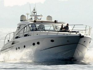 Princess V58 - Day Charter up to 10 people - St Tropez