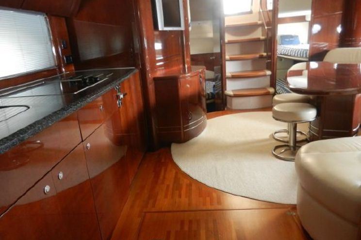 Charter Yacht Princess V58 - 2 Cabins - Cannes - Antibes - St Tropez