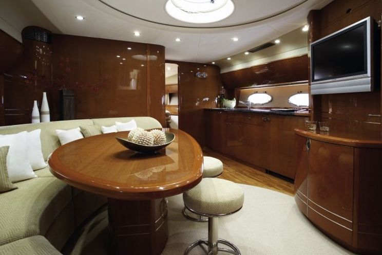 Charter Yacht Princess V58 - 2 Cabins - Cannes - Antibes - St Tropez