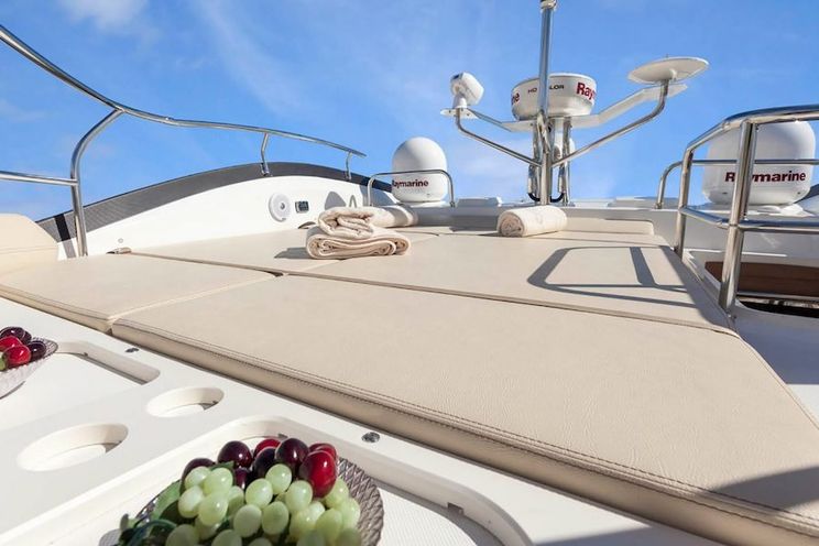 Charter Yacht PRUDY - Cranchi Spa 56 - 3 Cabins - Monaco - Nice - Cannes