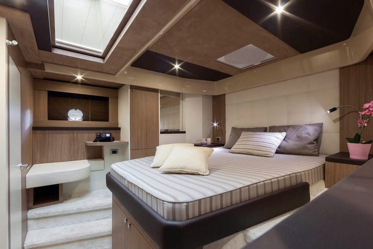 Charter Yacht PRUDY - Cranchi Spa 56 - 3 Cabins - Monaco - Nice - Cannes