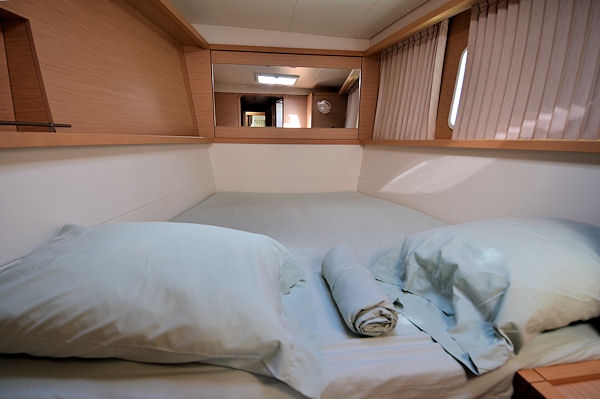 Charter Yacht Lagoon 450 - 6 Cabins - Tortola - BVI