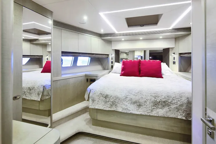 Charter Yacht RAOUL W - Sunseeker 75 - 4 Cabins - Palma de Mallorca - Ibiza - Formentera - Balearics - Spain
