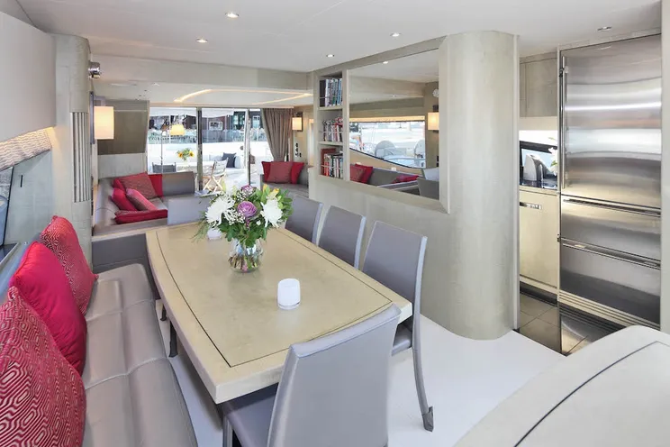 Charter Yacht RAOUL W - Sunseeker 75 - 4 Cabins - Palma de Mallorca - Ibiza - Formentera - Balearics - Spain