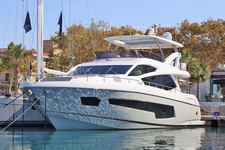 Charter Yacht RAOUL W - Sunseeker 75 Yacht - 4 Cabins - Palma de Mallorca - Ibiza - Formentera - Balearics