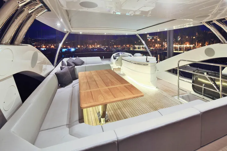 Charter Yacht RAOUL W - Sunseeker 75 - 4 Cabins - Palma de Mallorca - Ibiza - Formentera - Balearics - Spain