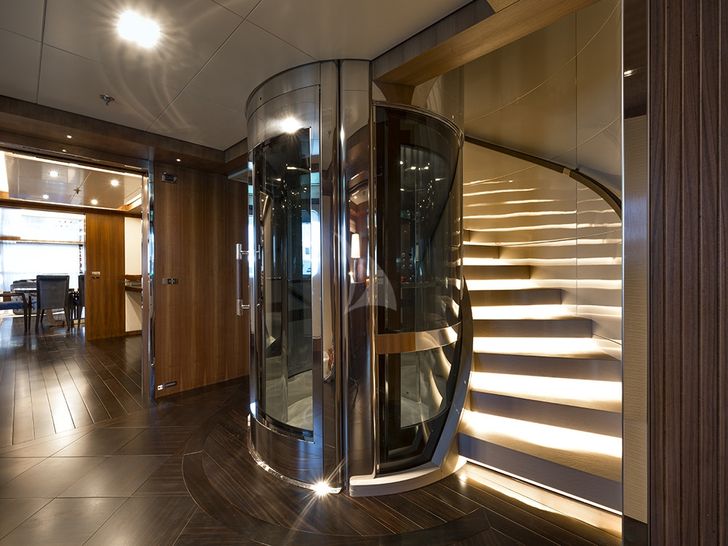 Rarity_Antibes Rarity_Antibes