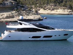 RAY III - Sunseeker 28m - 4 Cabins - Cannes - Monaco - St Tropez