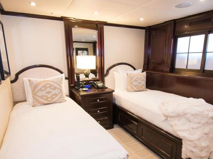 Twin Cabin  Twin Cabin
