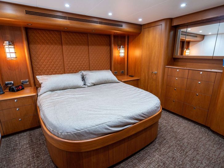 KING CABIN KING CABIN