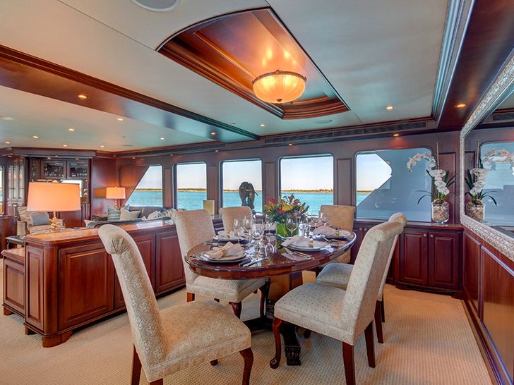 REFLECTIONS - Pacific Mariner 85 REFLECTIONS - Pacific Mariner 85