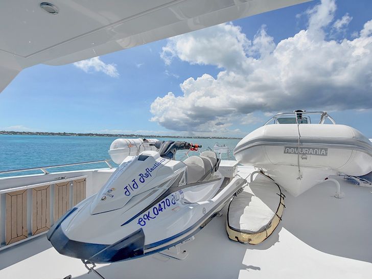 REFLECTIONS - Pacific Mariner 85 REFLECTIONS - Pacific Mariner 85