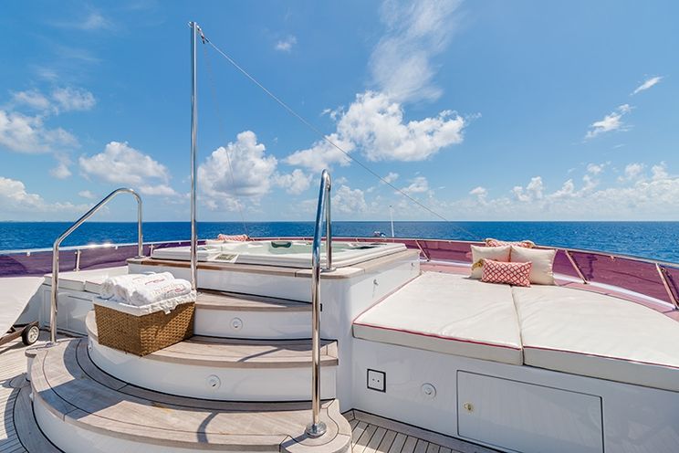 Charter Yacht RELENTLESS - Trinity 145 - 5 Cabins - Bahamas - Nassau - Paradise Island - Florida - Fort Lauderdale - Miami