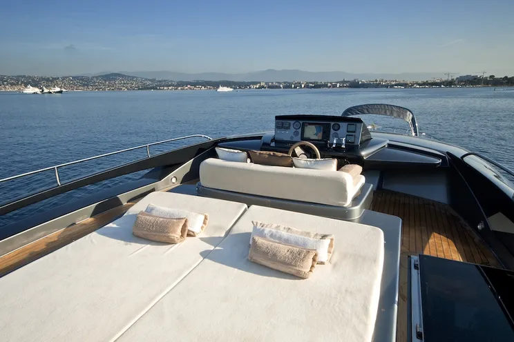 Charter Yacht WHATEVER - Riva Domino 86 - 4 Cabins - Athens - Mykonos - Zakynthos