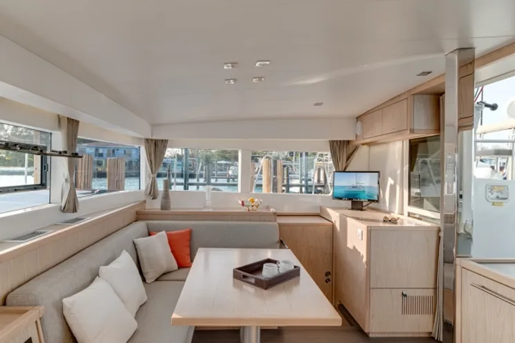 Charter Yacht Lagoon 39 - 4 Cabins - Macinaggio - Bonifacio - Port Pin Rolland - Toulon