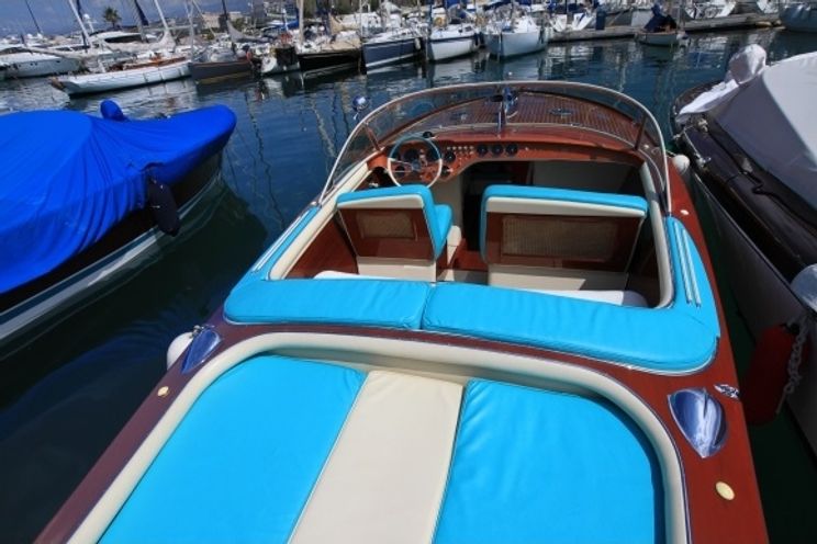Charter Yacht Riva Aquarama - Cannes Day Charter