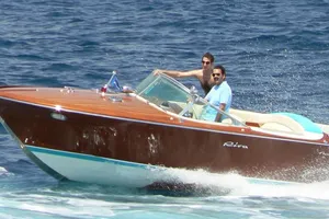 Riva Aquarama - Cannes Day Charter Riva Aquarama - Cannes Day Charter