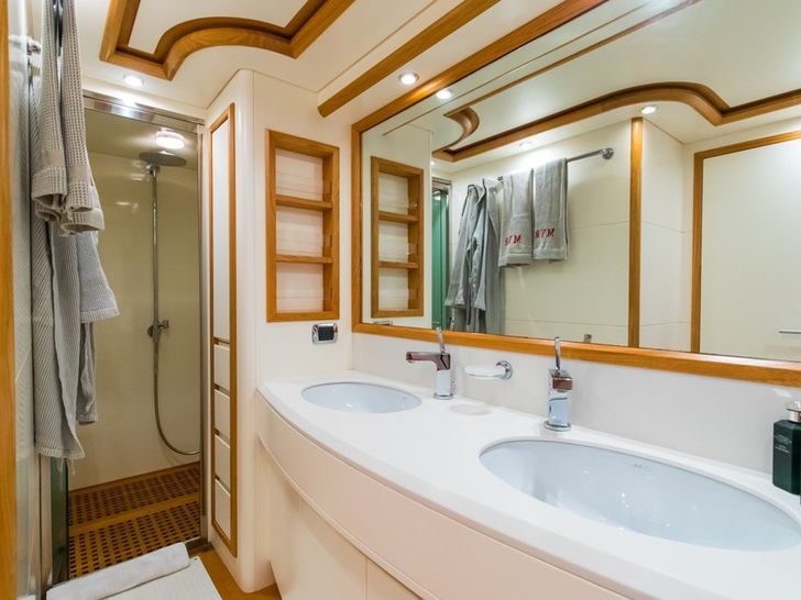Bathroom Bathroom