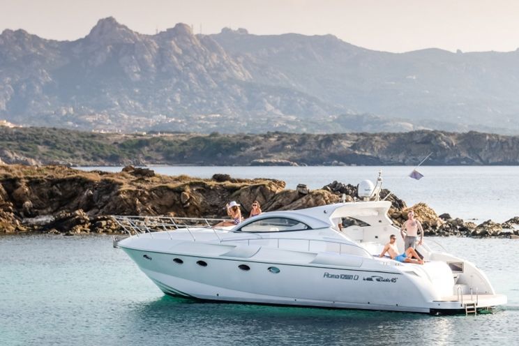 Charter Yacht Rizzardi 45 Incredible - Day Charter - 2 Cabins(2 Twin Cabins)- Poltu Quatu - Sardinia