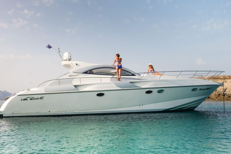 Charter Yacht Rizzardi 45 Incredible - Day Charter - 2 Cabins(2 Twin Cabins)- Poltu Quatu - Sardinia