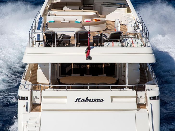 Robusto Stern Robusto Stern