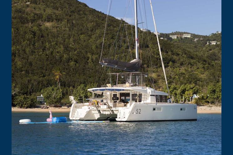 Charter Yacht RUMBA - Lagoon 52 - 5 Cabins - St Thomas - St John - Virgin Gorda - Tortola - Grenadines:
