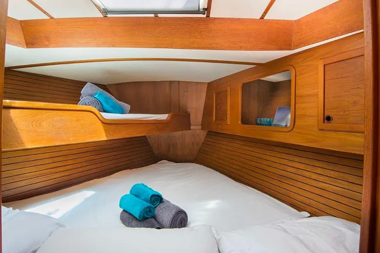 Charter Yacht SALAMANDER - Nauticat 58 - 2 Cabins - Grenada - Bequia - Leewards - Windwards - Martinique