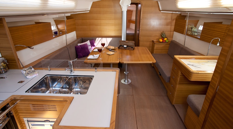 Charter Yacht Salona 44 - 4 Cabins - Naples - Amalfi Coast