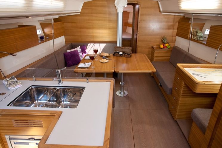 Charter Yacht Salona 44 - 4 Cabins - Naples - Amalfi Coast