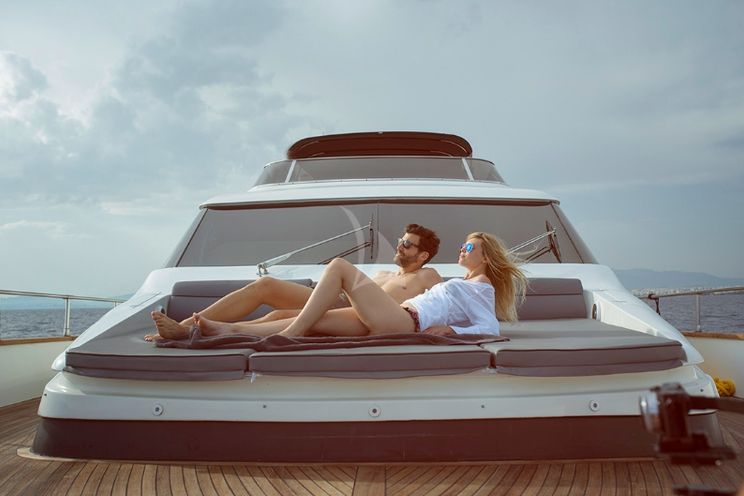 Charter Yacht SALTY - Alalunga 78 - 4 Cabins - Athens - Mykonos - Kos - Naxos