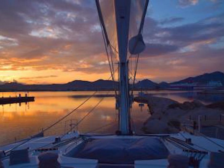 SANDISEAS - Lagoon 62 - Foredeck Sunset SANDISEAS - Lagoon 62 - Foredeck Sunset