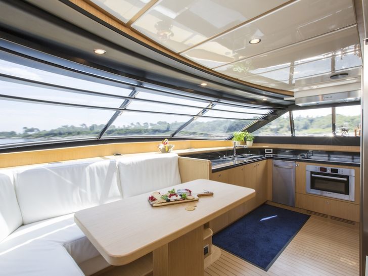 PORTHOS SANS ABRI Ferretti 881 - galley with a dining area PORTHOS SANS ABRI Ferretti 881 - galley with a dining area