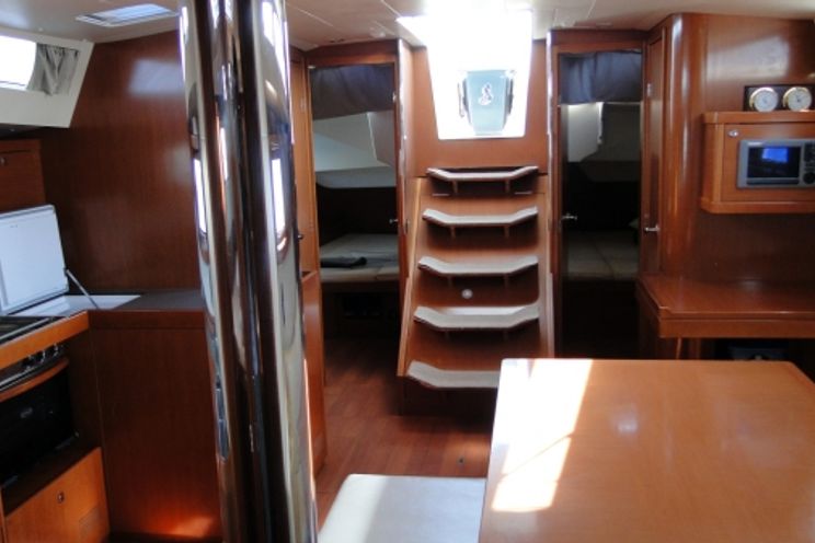 Charter Yacht Oceanis 48 - 5 Cabins - Tropea - Aeolian Islands