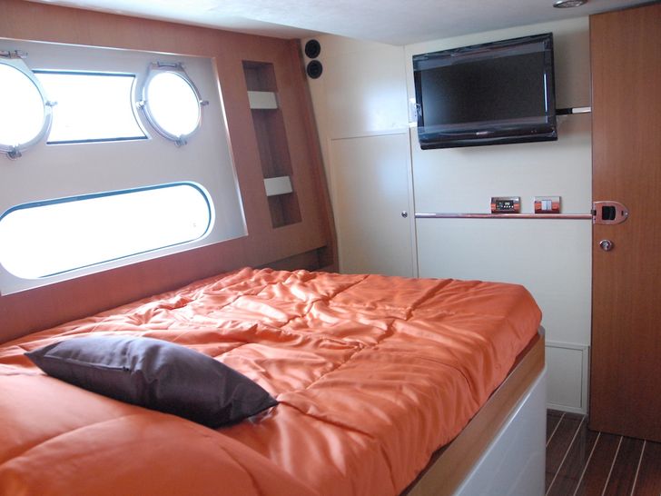 SAURON - Zen 70 cabin SAURON - Zen 70 cabin