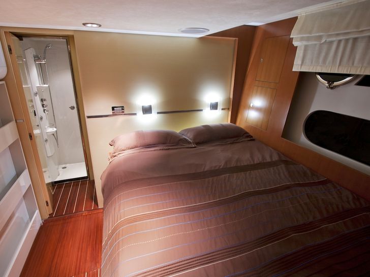 SAURON - Zen 70 cabin SAURON - Zen 70 cabin