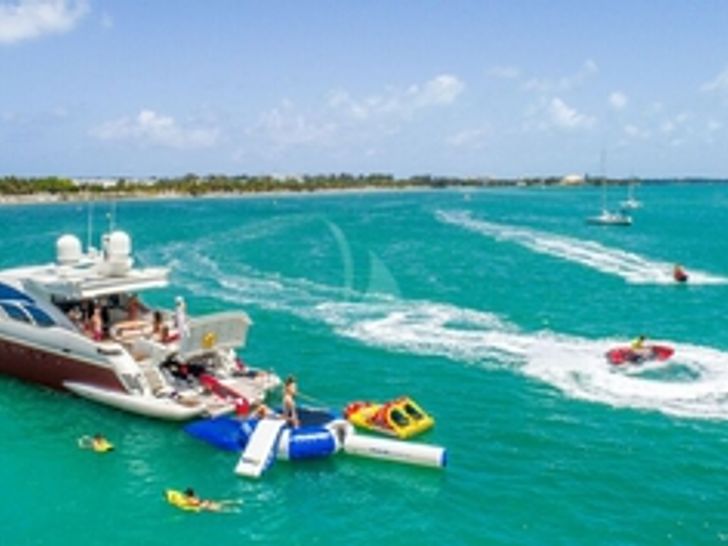 SCARLET - 26m Azimut SCARLET - 26m Azimut