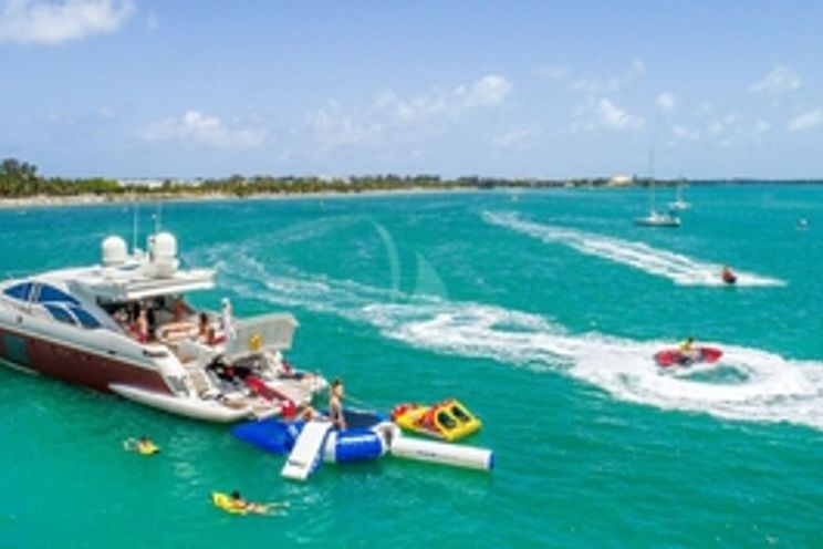 Charter Yacht SCARLET - 26m Azimut - Miami - Florida