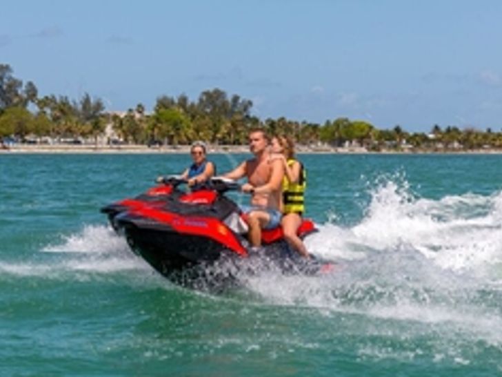 SCARLET - 26m Azimut SCARLET - 26m Azimut