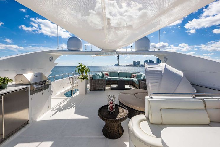 Charter Yacht SCOTT FREE - President 114 - 4 Cabins - Fort Lauderdale - Florida East Coast - Bahamas