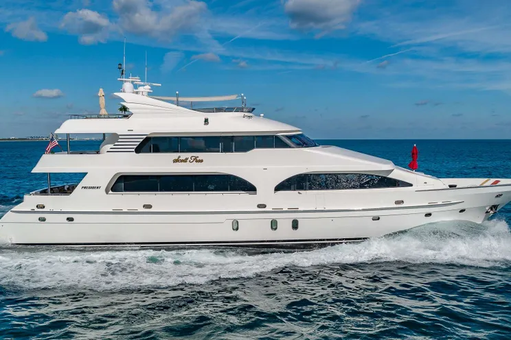 Charter Yacht SCOTT FREE - President 114 - 4 Cabins - Fort Lauderdale - Florida East Coast - Bahamas