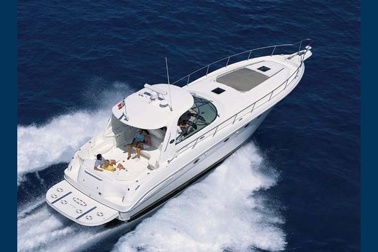 Charter Yacht Sea Ray Sundancer 46 - 2 Cabins - Cancun - Isla Mujeres - Playa Del Carmen