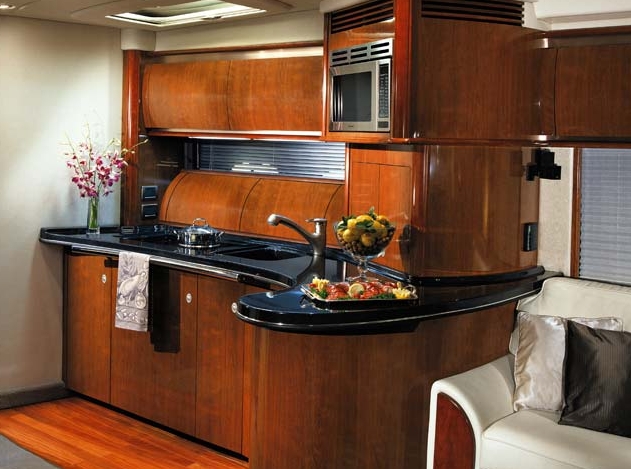 Charter Yacht Sea Ray 52 Sundancer - 2 Cabins - Cancun - Isla Mujeres - Playa Del Carmen