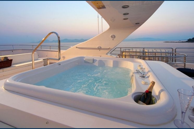 Charter Yacht SEA SHELL - Fittipaldi 34m - 5 Cabins - Cannes - Monaco - Antibes - Porto Cervo - Bonifacio